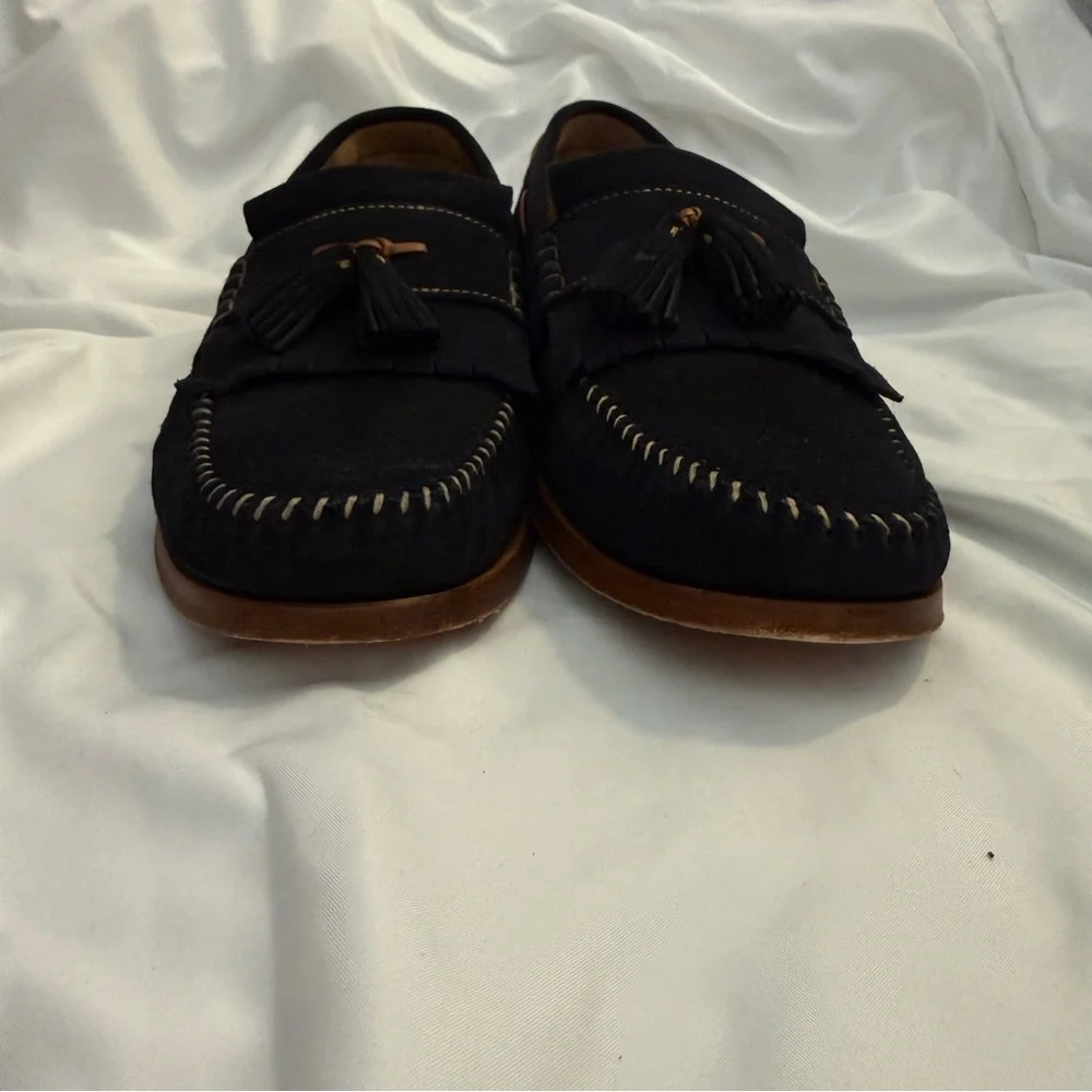 Like New Johnston & Murphy Navy Suede Tassel Kiltie Loafers